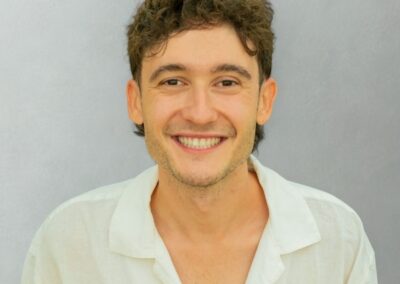 León Álvaro